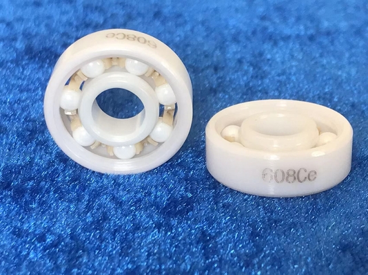 ABEC3ヒップ8 x 22 x 7mmのローラー スケートのための608陶磁器軸受け